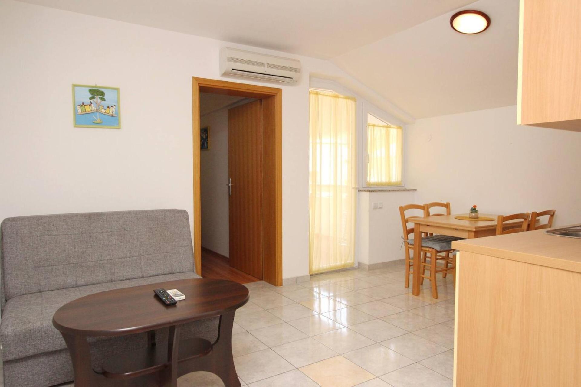 Apartments Knezevic Baska  Exterior photo